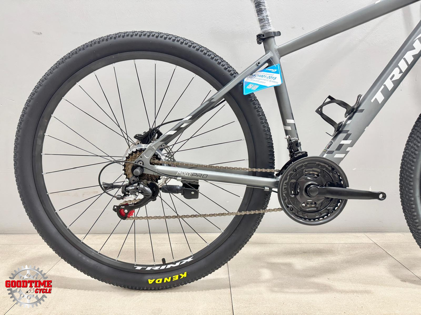 Trinx M007 Pro 29" Mountain Bike
